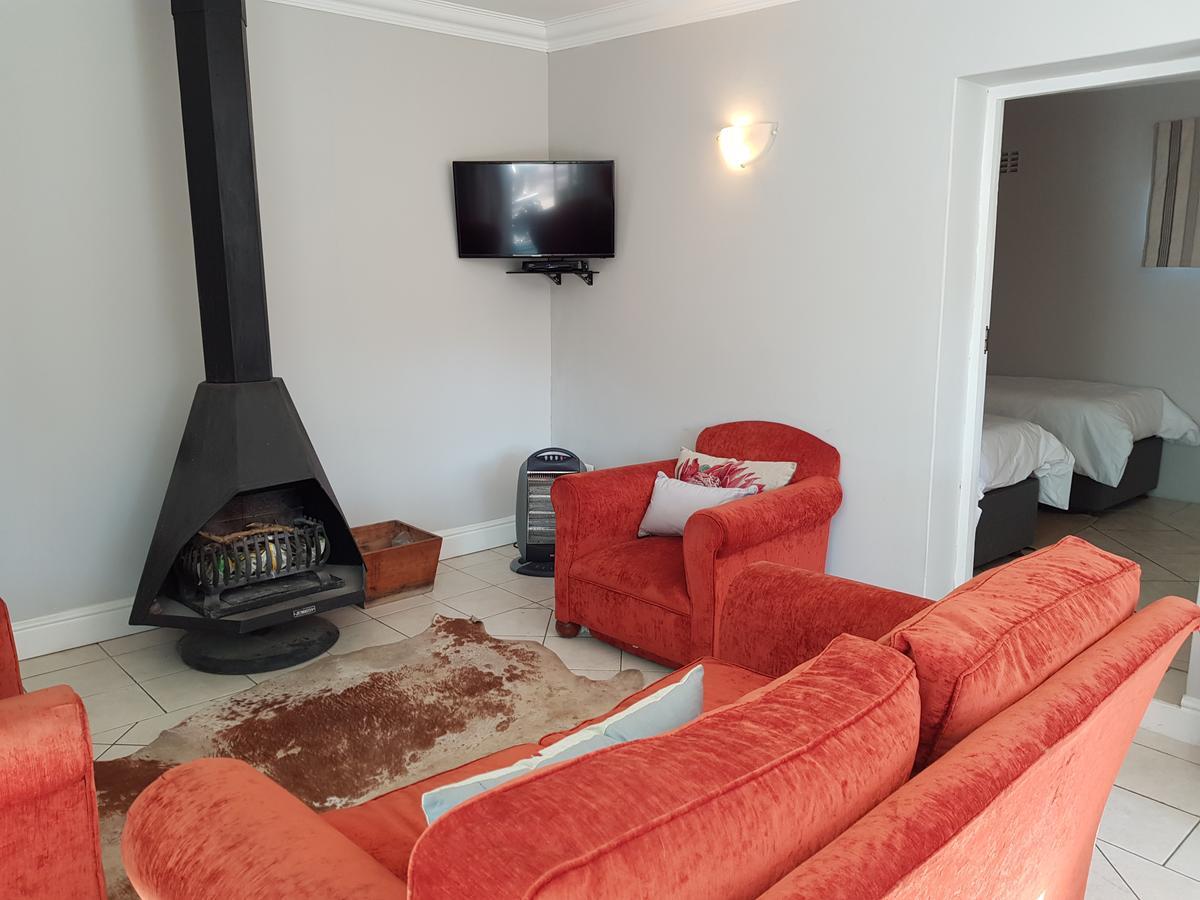 Settler Cottage Apartment Grahamstown Exterior photo